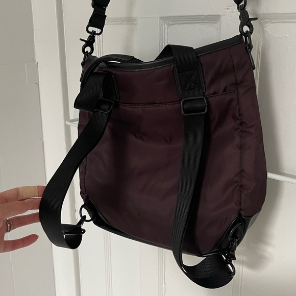 Mini Lily Bag by Lole - Picture 4 of 9